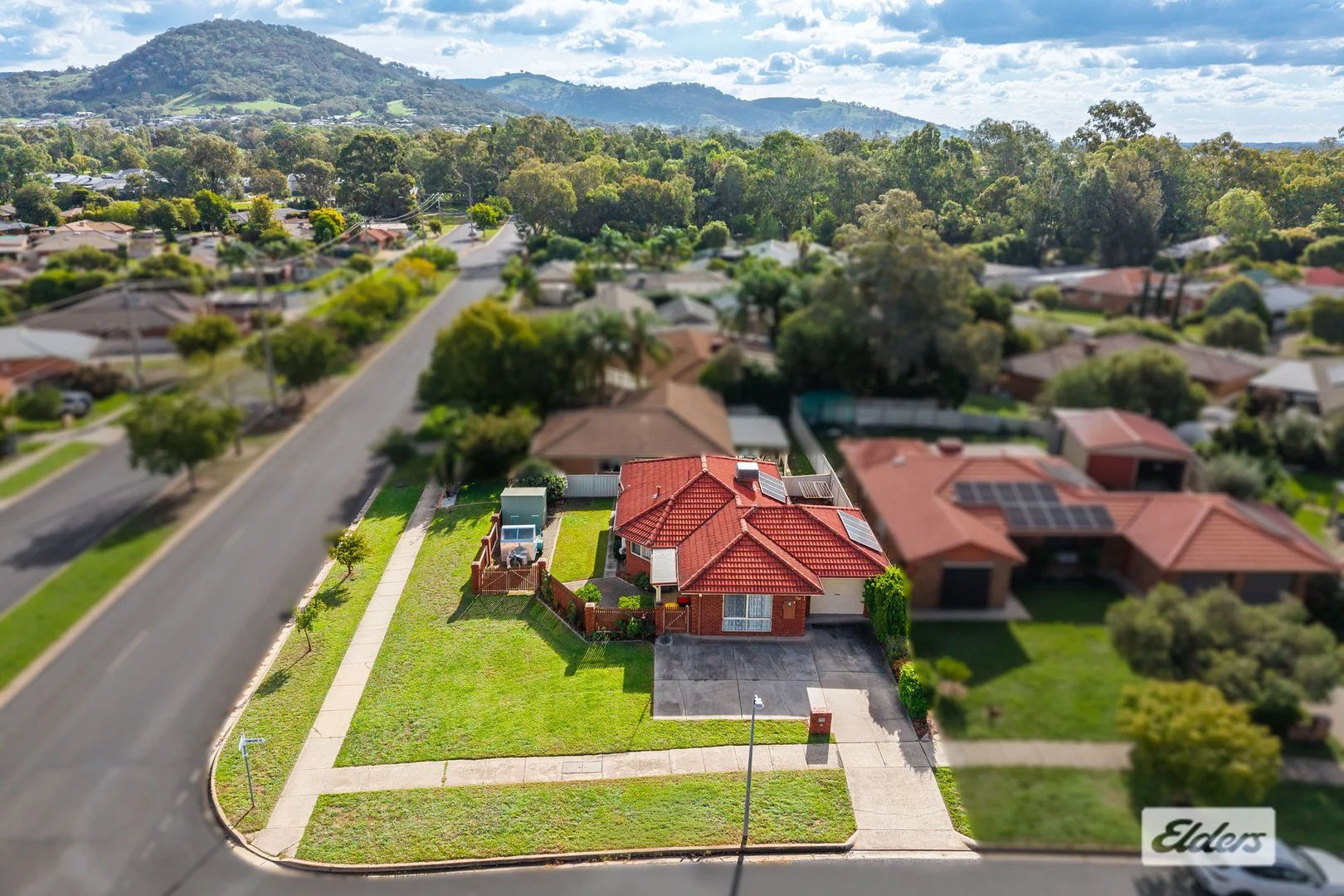 1 Campaspe Street, West Wodonga VIC 3690