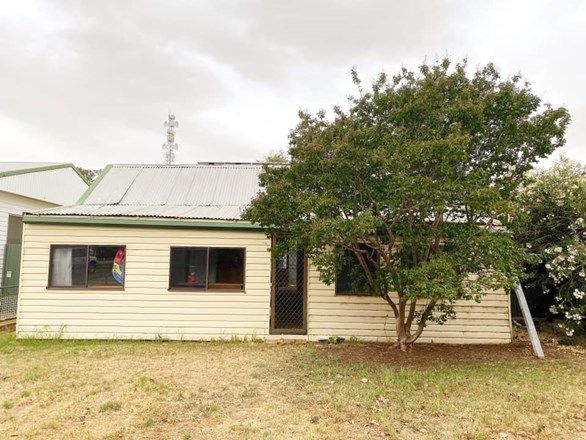 Picture of 42 Chester st, WARREN NSW 2824