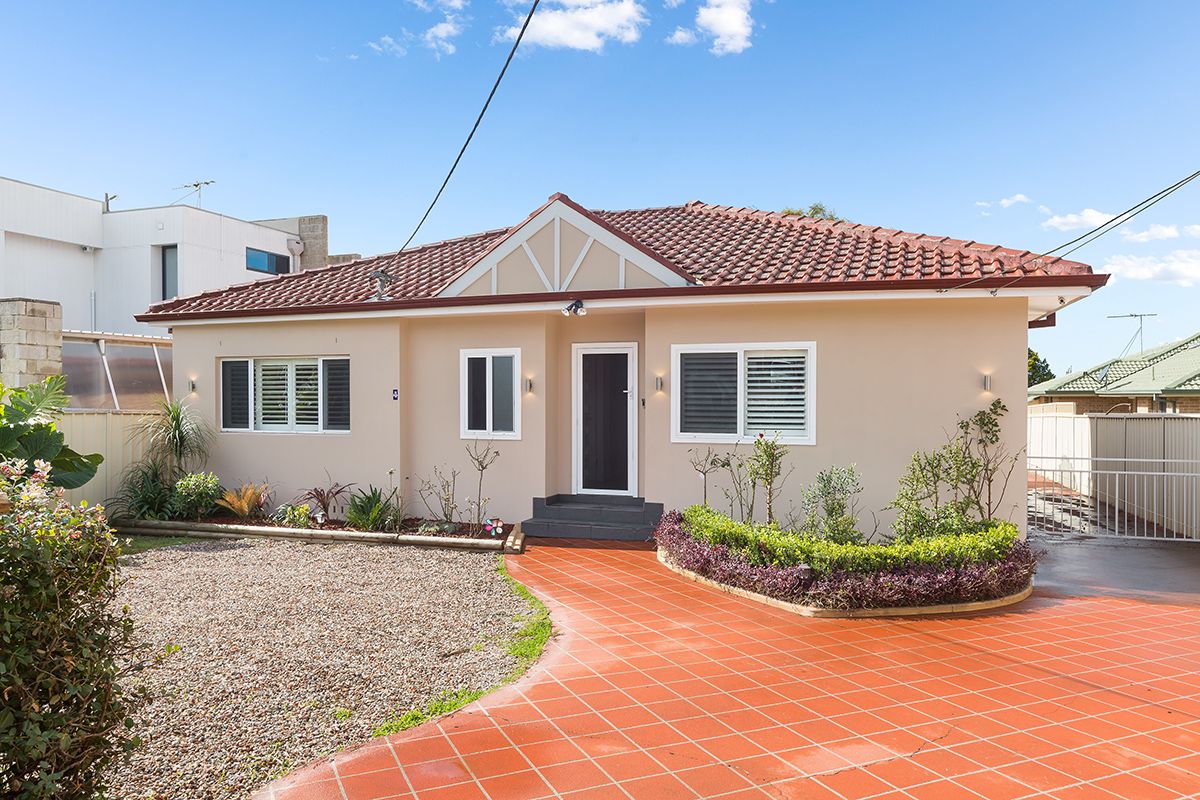 4 Ruby Road Gymea Nsw 2227 Domain