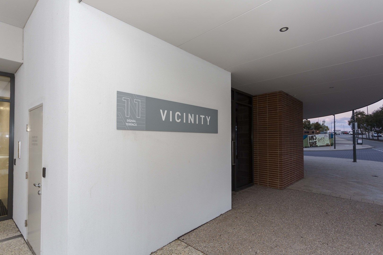 1 bedrooms Apartment / Unit / Flat in Unit 15/11 Signal Tce COCKBURN CENTRAL WA, 6164