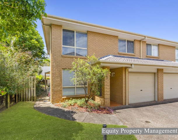 2/320 Manly Road, Manly West QLD 4179