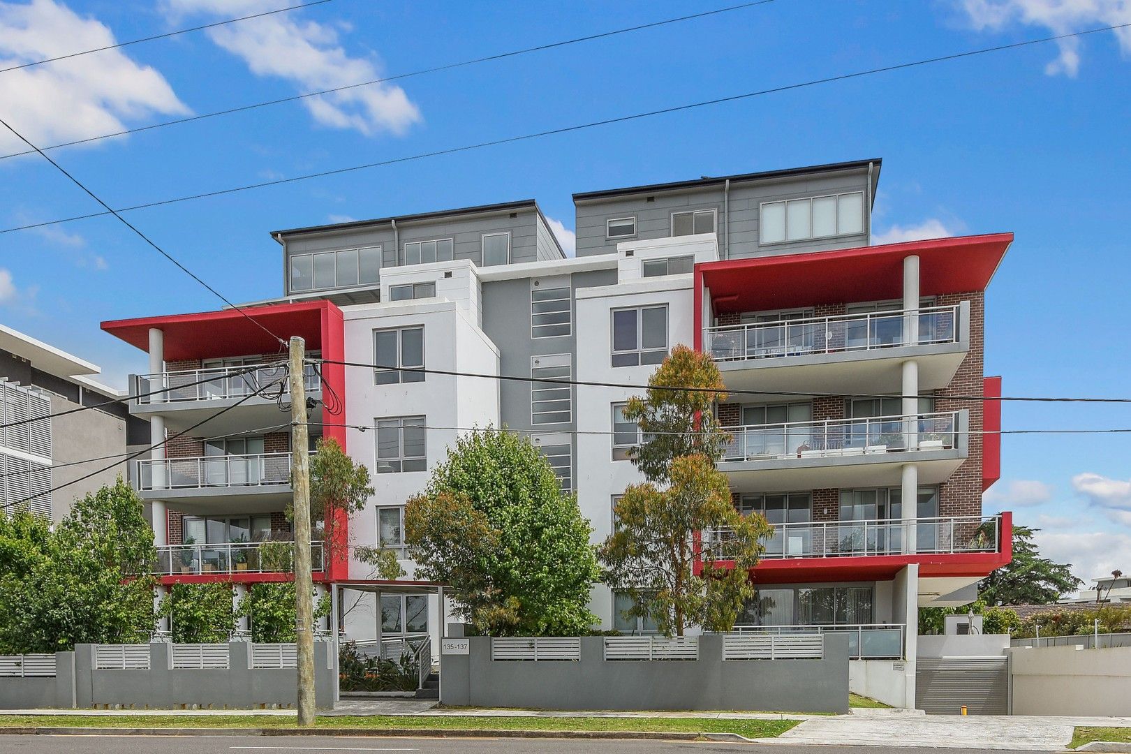 3 bedrooms Apartment / Unit / Flat in 24/135 Jersey Street North ASQUITH NSW, 2077