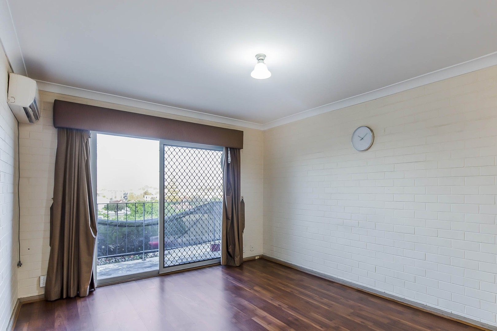 17/1055 Albany Highway, St James WA 6102, Image 0