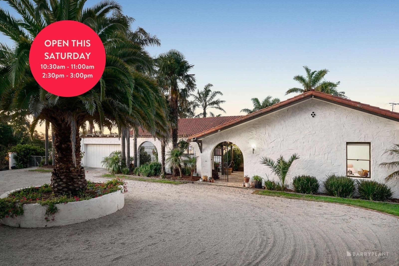 4 bedrooms House in 2/390 Reynolds Road RESEARCH VIC, 3095