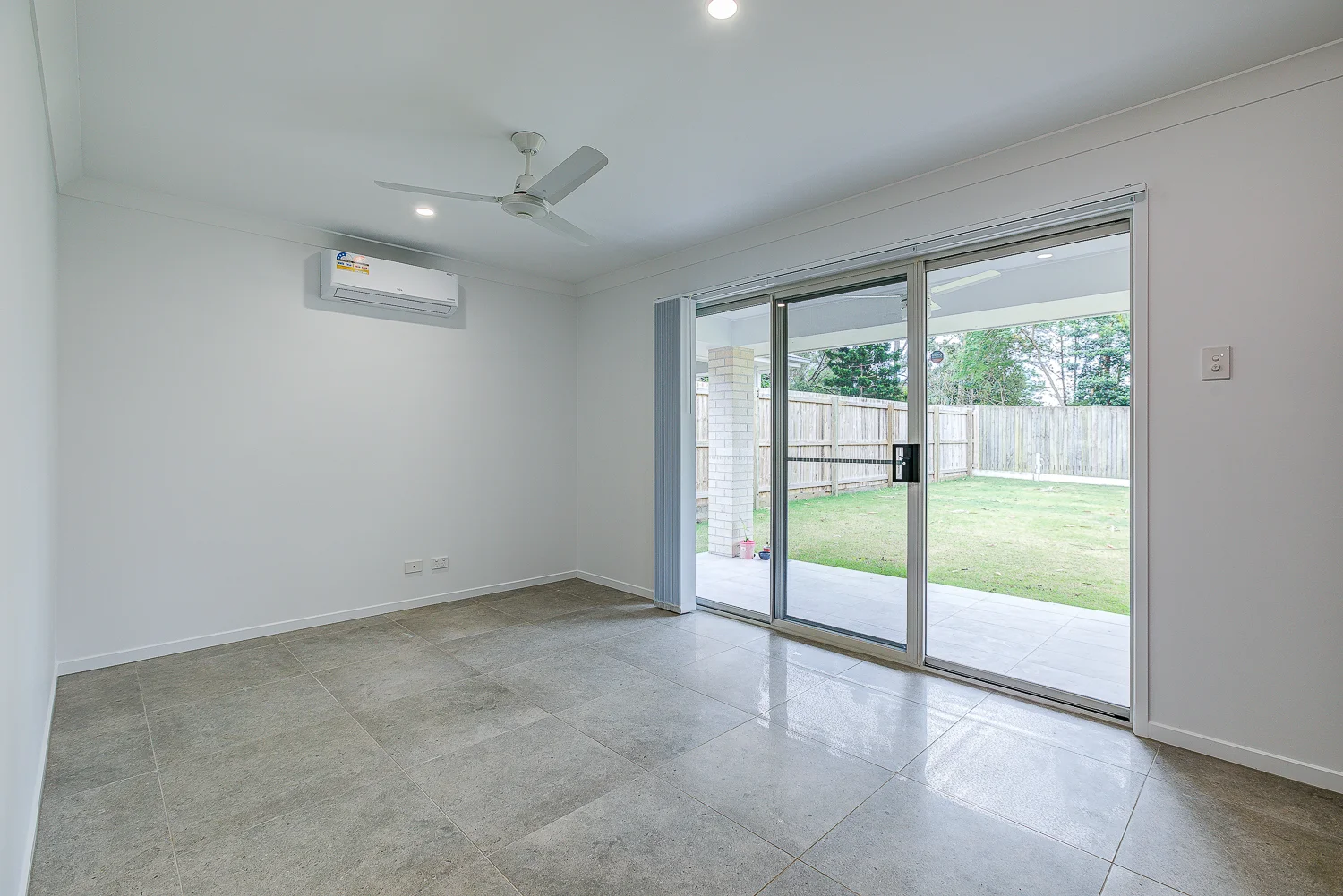 Additional image 5 of 9B/81-83 Richards Street, Loganlea QLD 4131