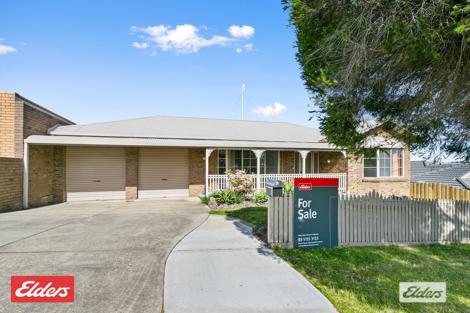 4 bedrooms House in 5 Oneills Road LAKES ENTRANCE VIC, 3909