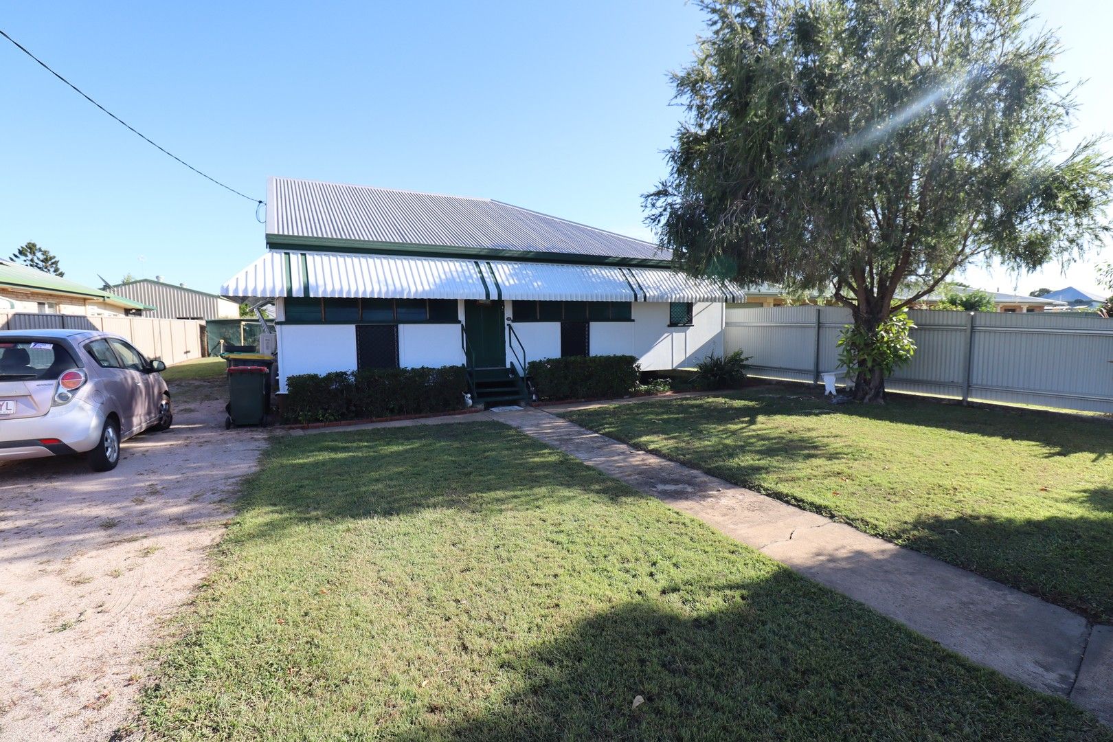 3 bedrooms House in 69 Canberra Street AYR QLD, 4807