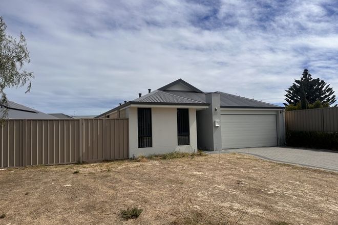 Picture of 27 Bewick Avenue, YANCHEP WA 6035