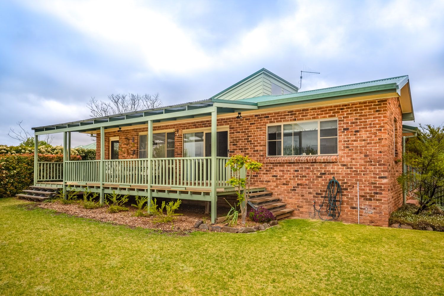 8 Dewhurst Drive, Mudgee NSW 2850, Image 2