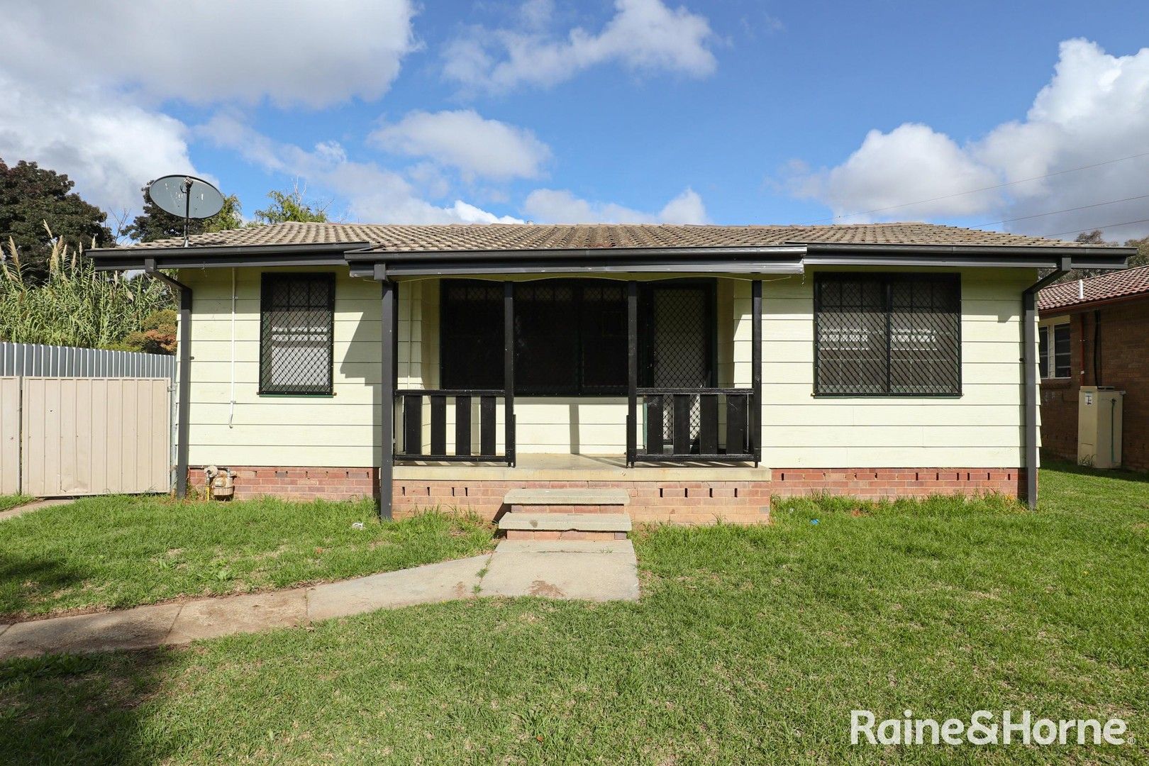 3 Kenny Place, Tolland NSW 2650, Image 0