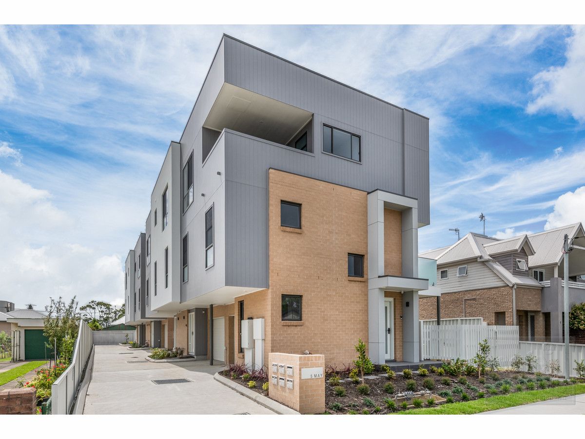 3 bedrooms Townhouse in 4/5 May Street MAYFIELD NSW, 2304