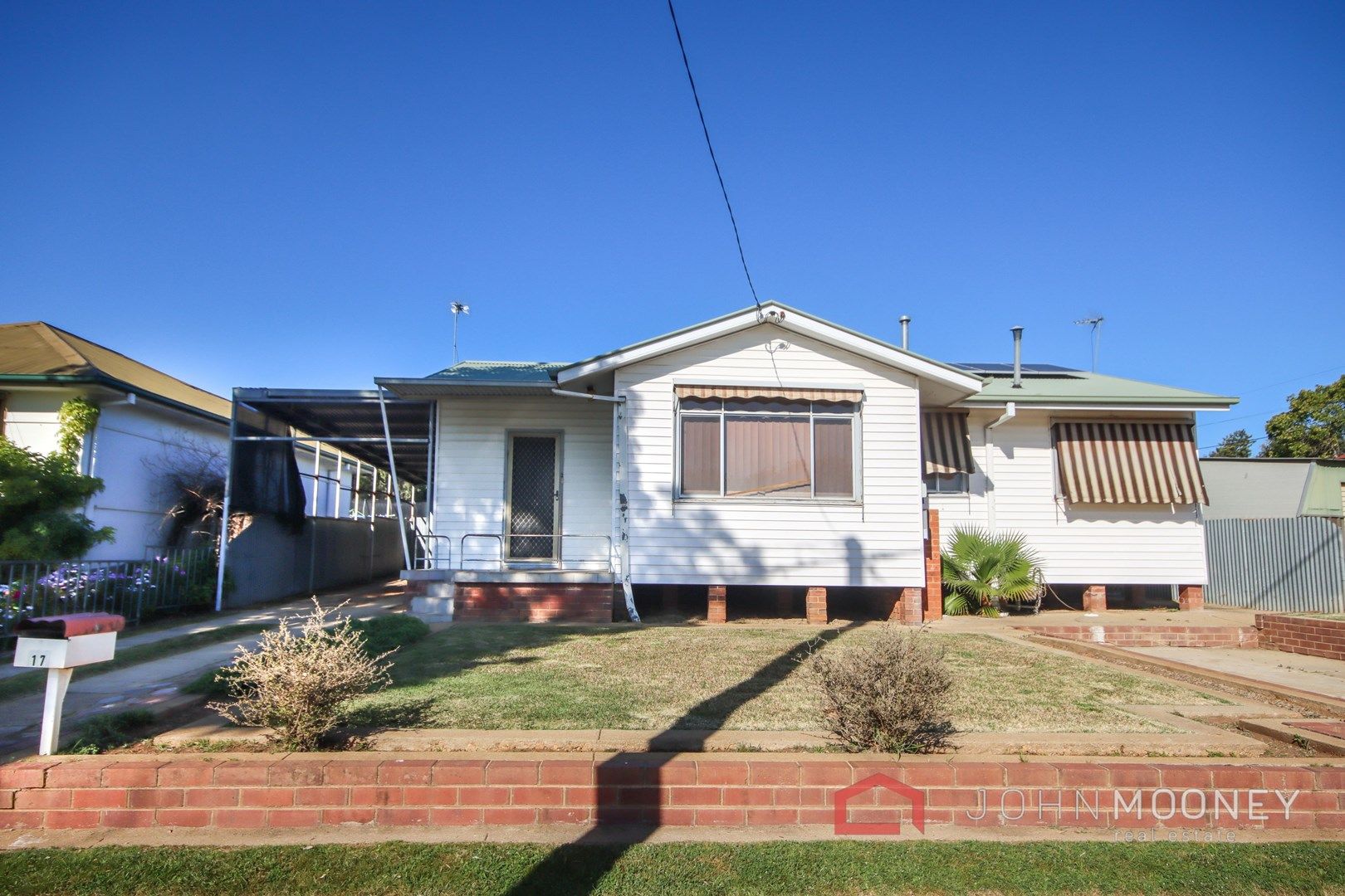 17 Mount Austin Avenue, Mount Austin NSW 2650, Image 0