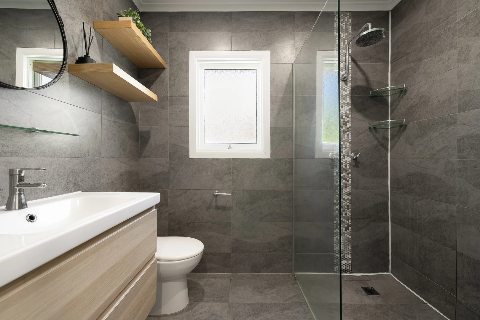 Additional image 14 of 6/144 Marine Parade, Miami QLD 4220