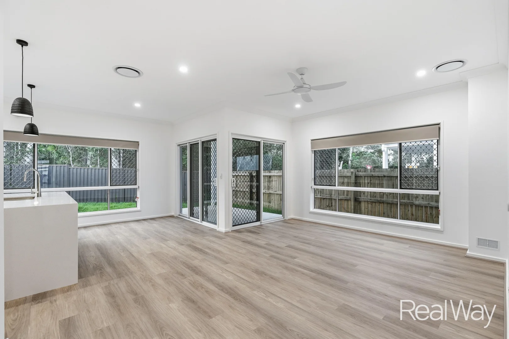 Additional image 5 of 6 Archer Close, Pallara QLD 4110