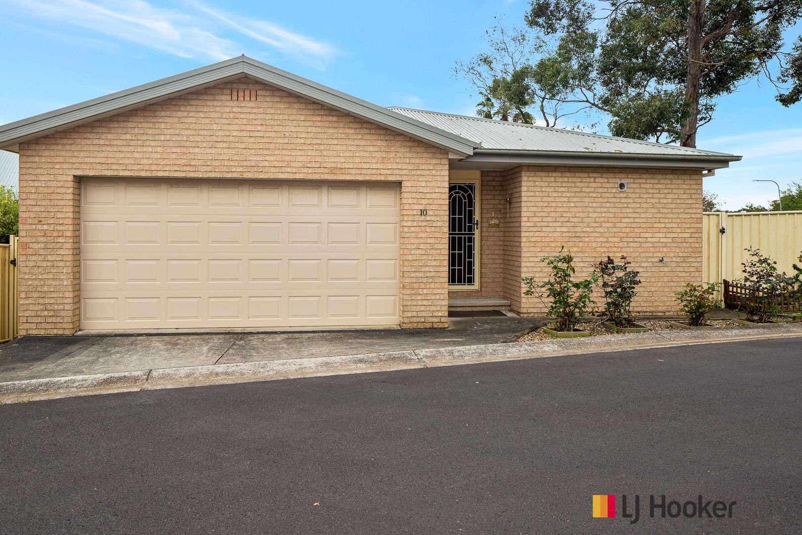 10/9 Eric Fenning Drive, Surf Beach NSW 2536, Image 2