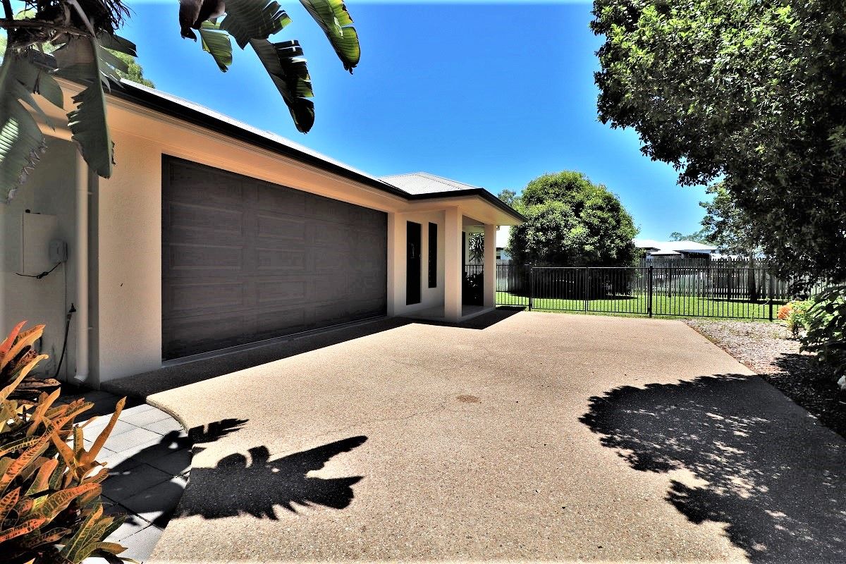 11 Burgundy Court, Condon QLD 4815, Image 2