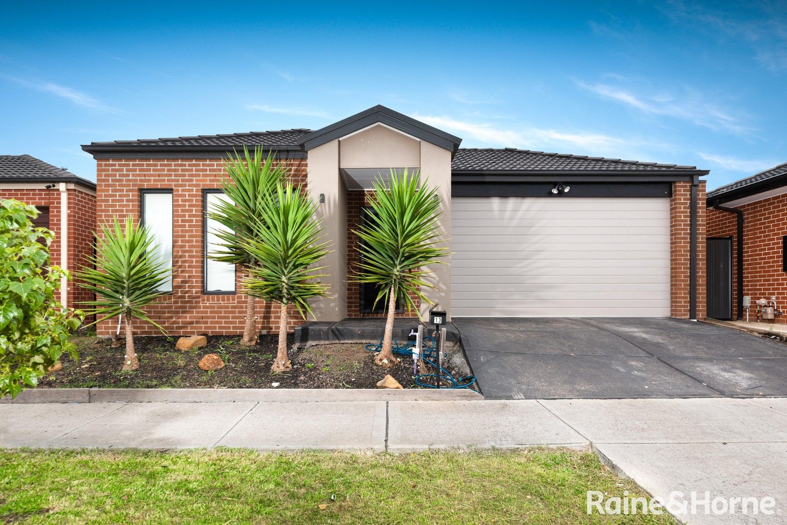 13 Loudon Circuit, Craigieburn VIC 3064, Image 0