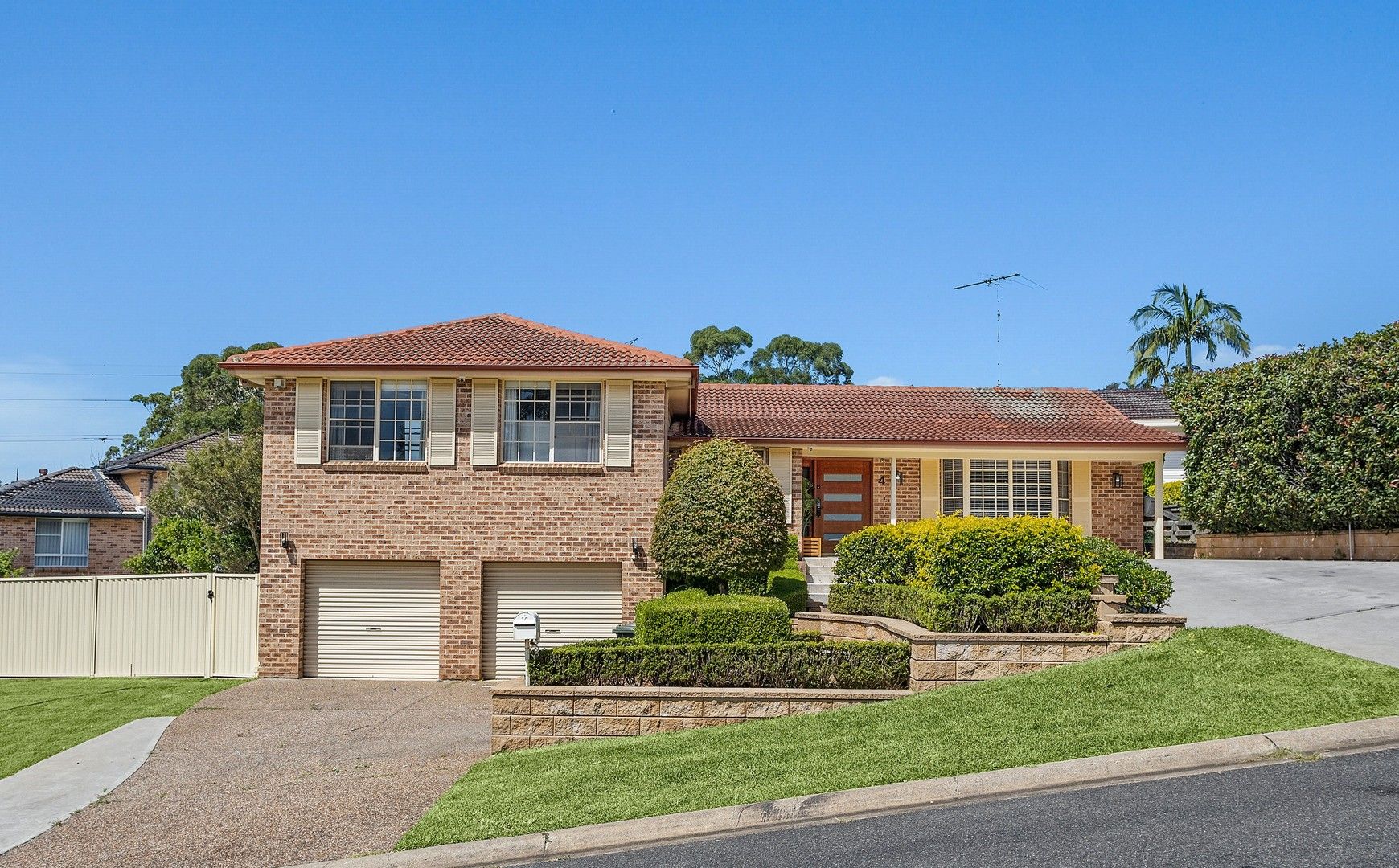 4 Todd Place, Illawong NSW 2234, Image 0