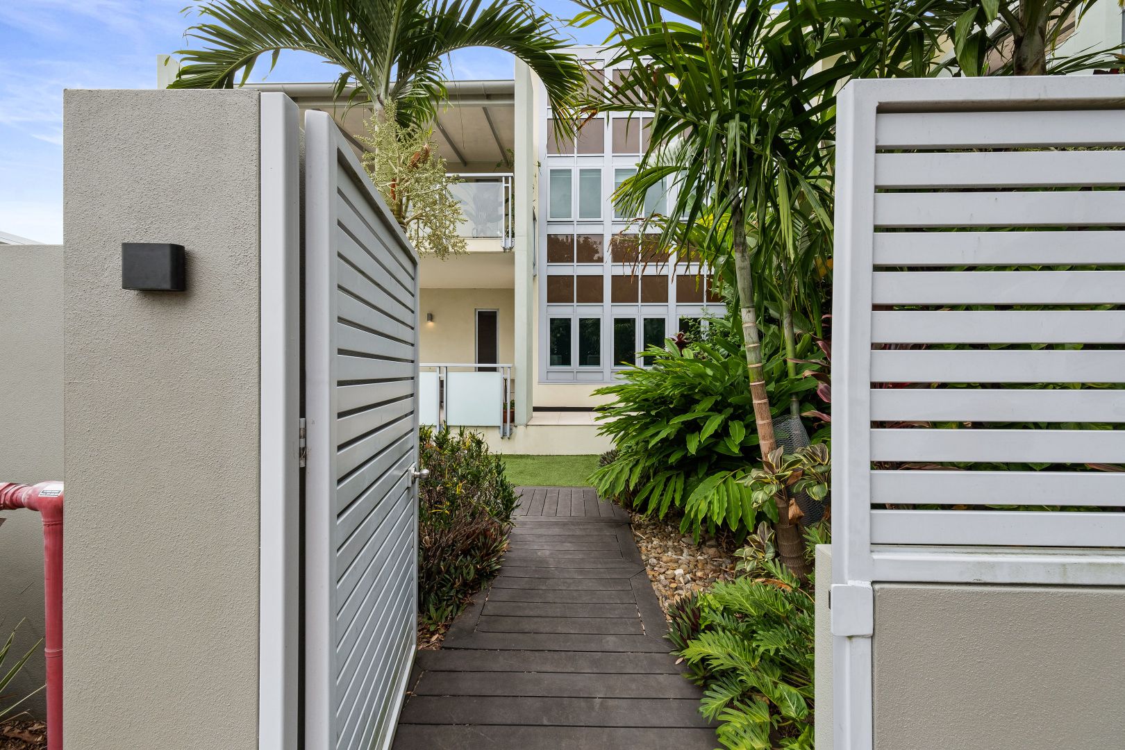 1/232 Oxford Street, Bulimba QLD 4171, Image 2