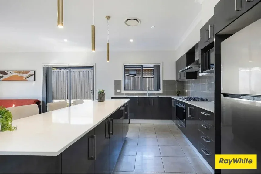 Additional image 3 of 12 Trippe Street, Grantham Farm NSW 2765