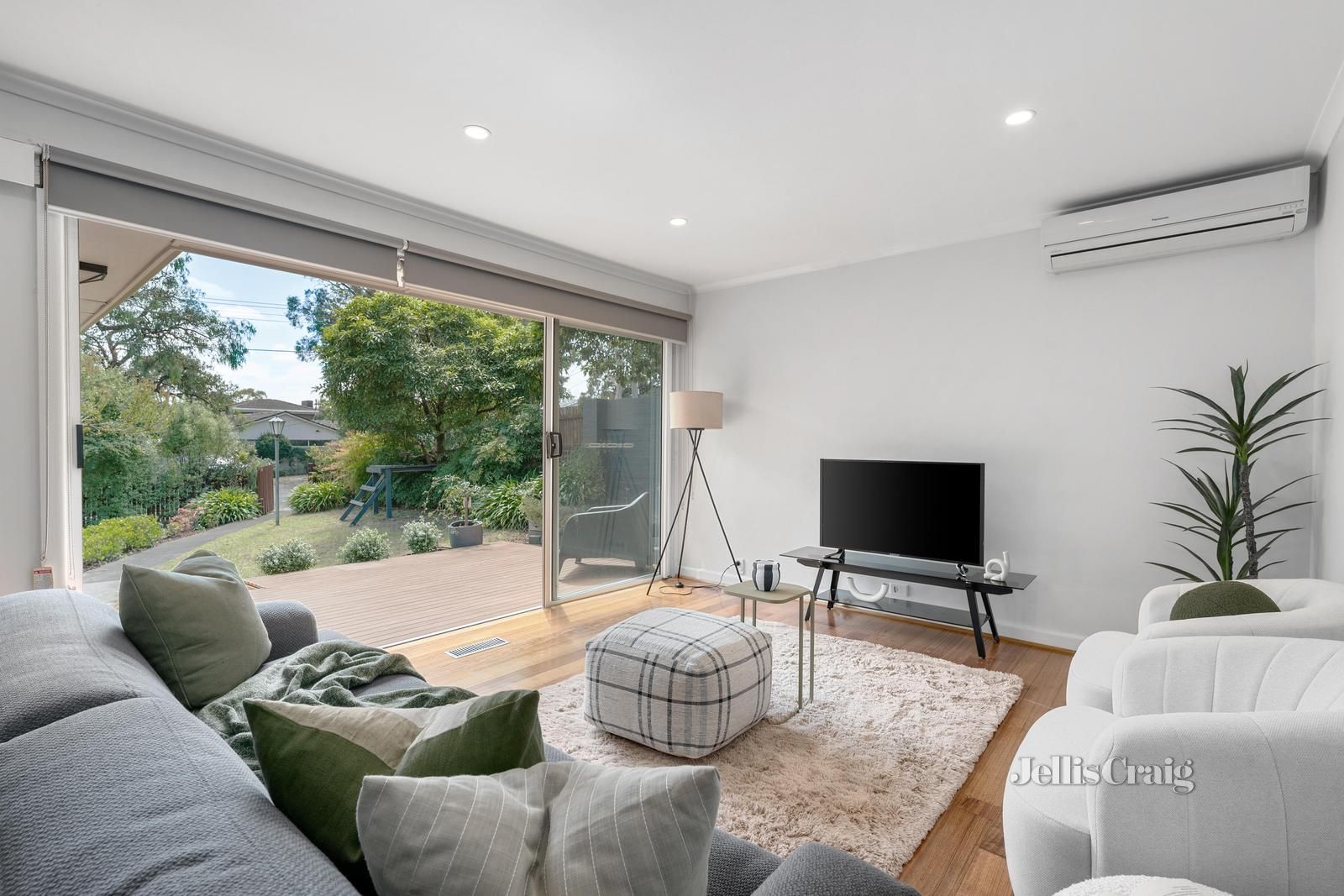 1/4 Judith Court, Mount Waverley VIC 3149, Image 1