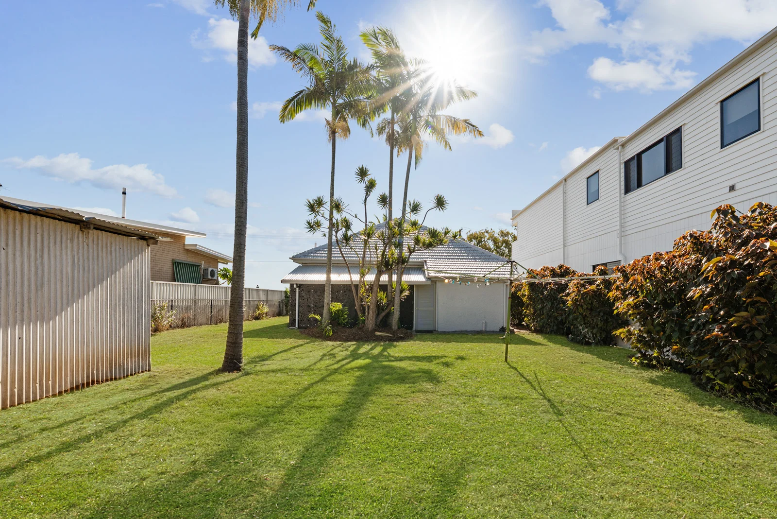 Additional image 13 of 38 Oyster Point Esplanade, Scarborough QLD 4020