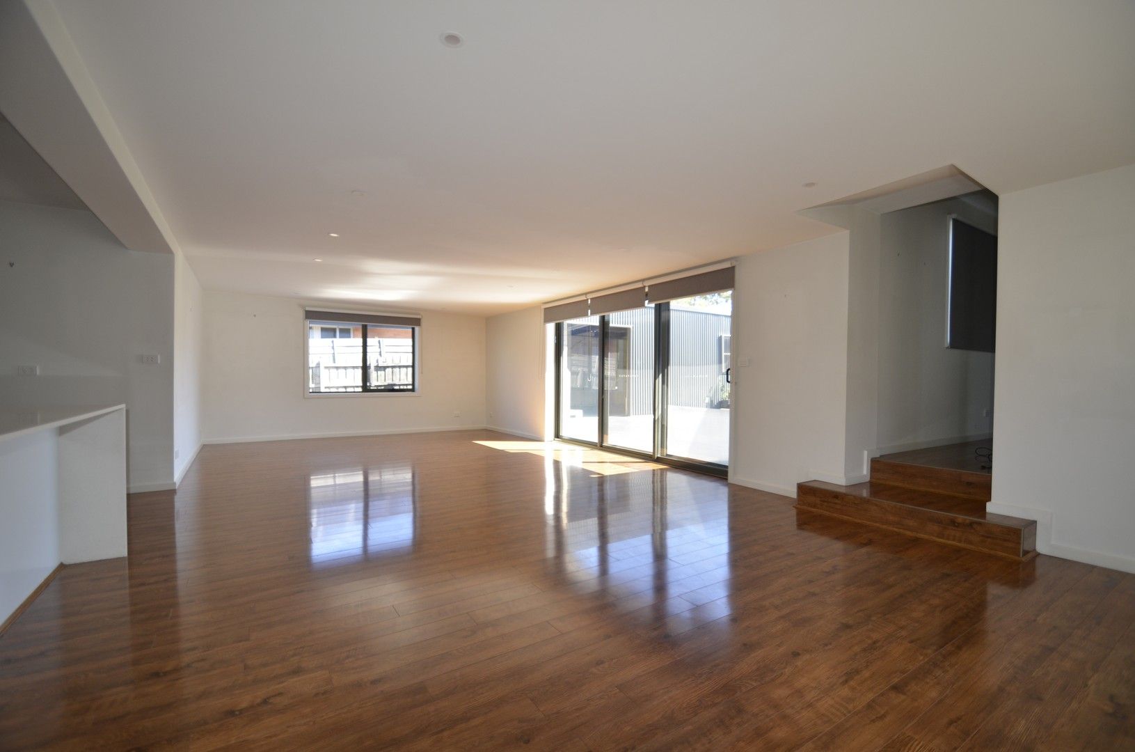 4 bedrooms House in 21 Leonie Avenue MOUNT WAVERLEY VIC, 3149