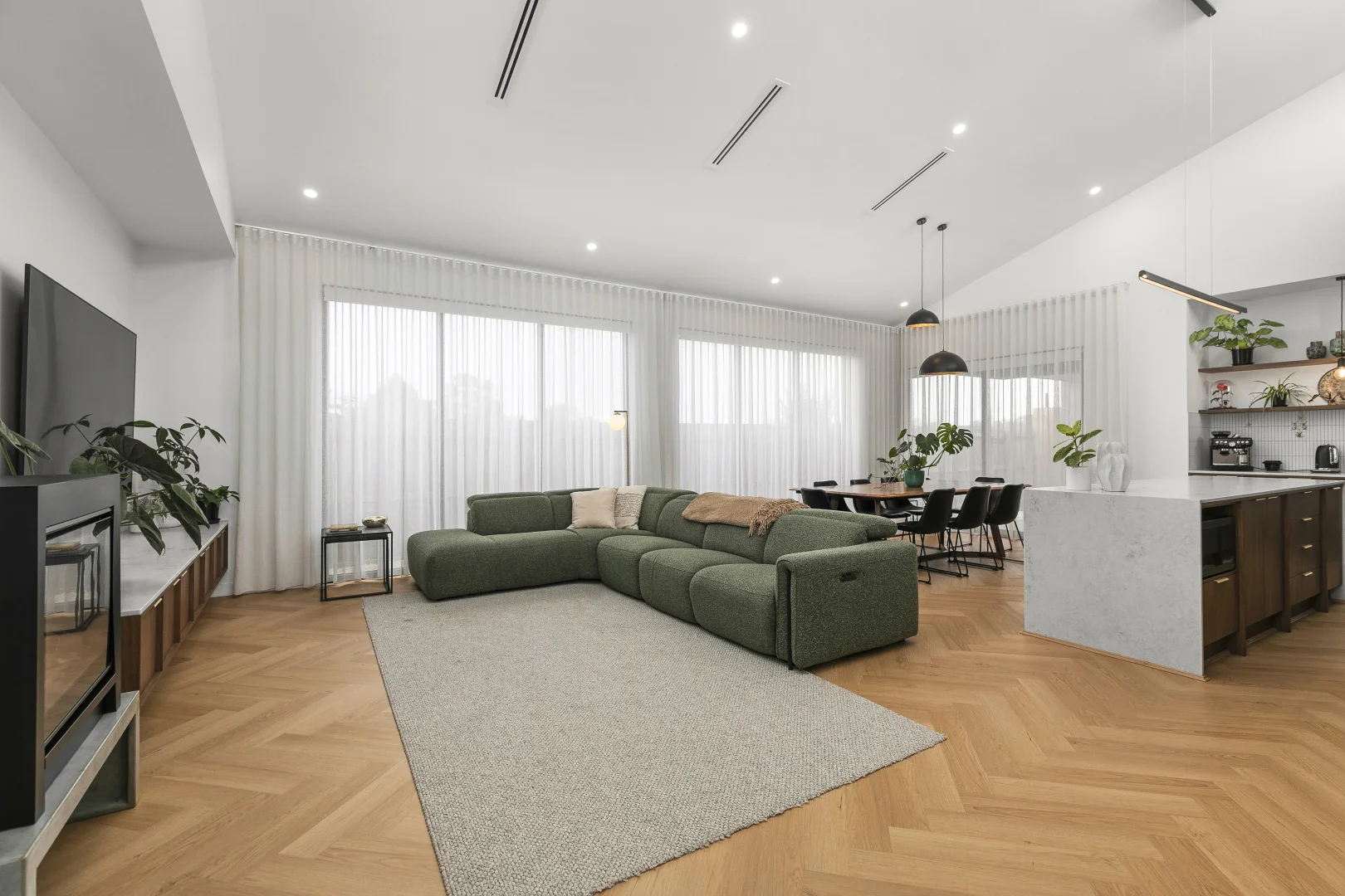 Additional image 3 of 18 Parkdale Street, Greenvale VIC 3059