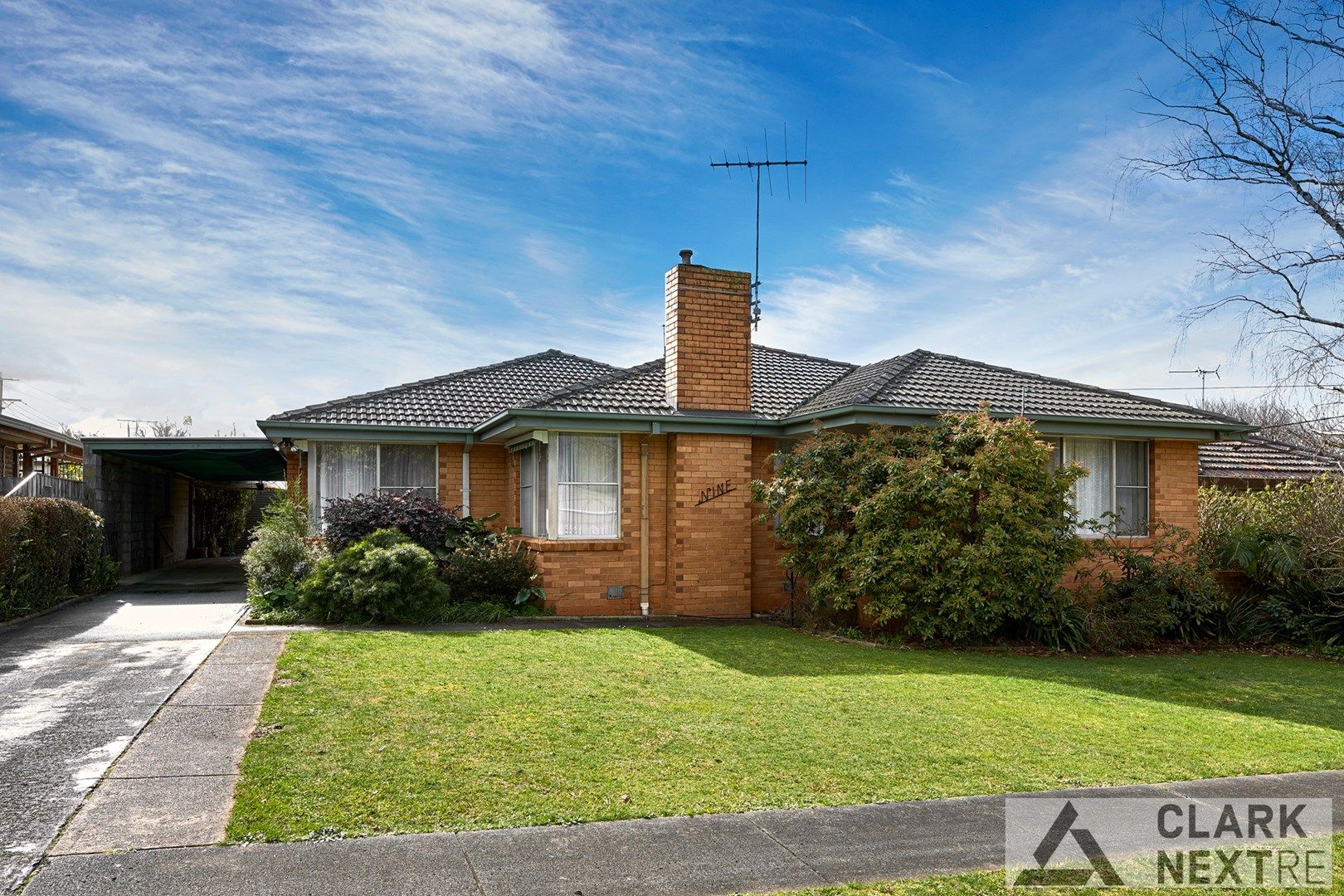 9 Johnson Avenue, Drouin VIC 3818, Image 0