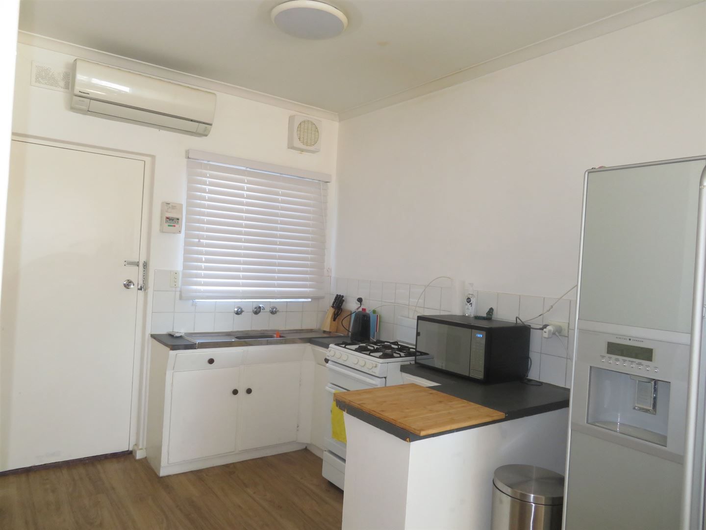 4/49 Leader Street, Goodwoo Property History & Address Research Domain