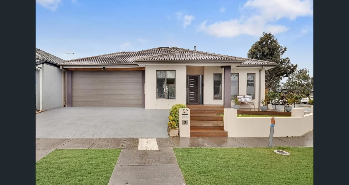 52 Moor Park Drive, Craigieburn VIC 3064