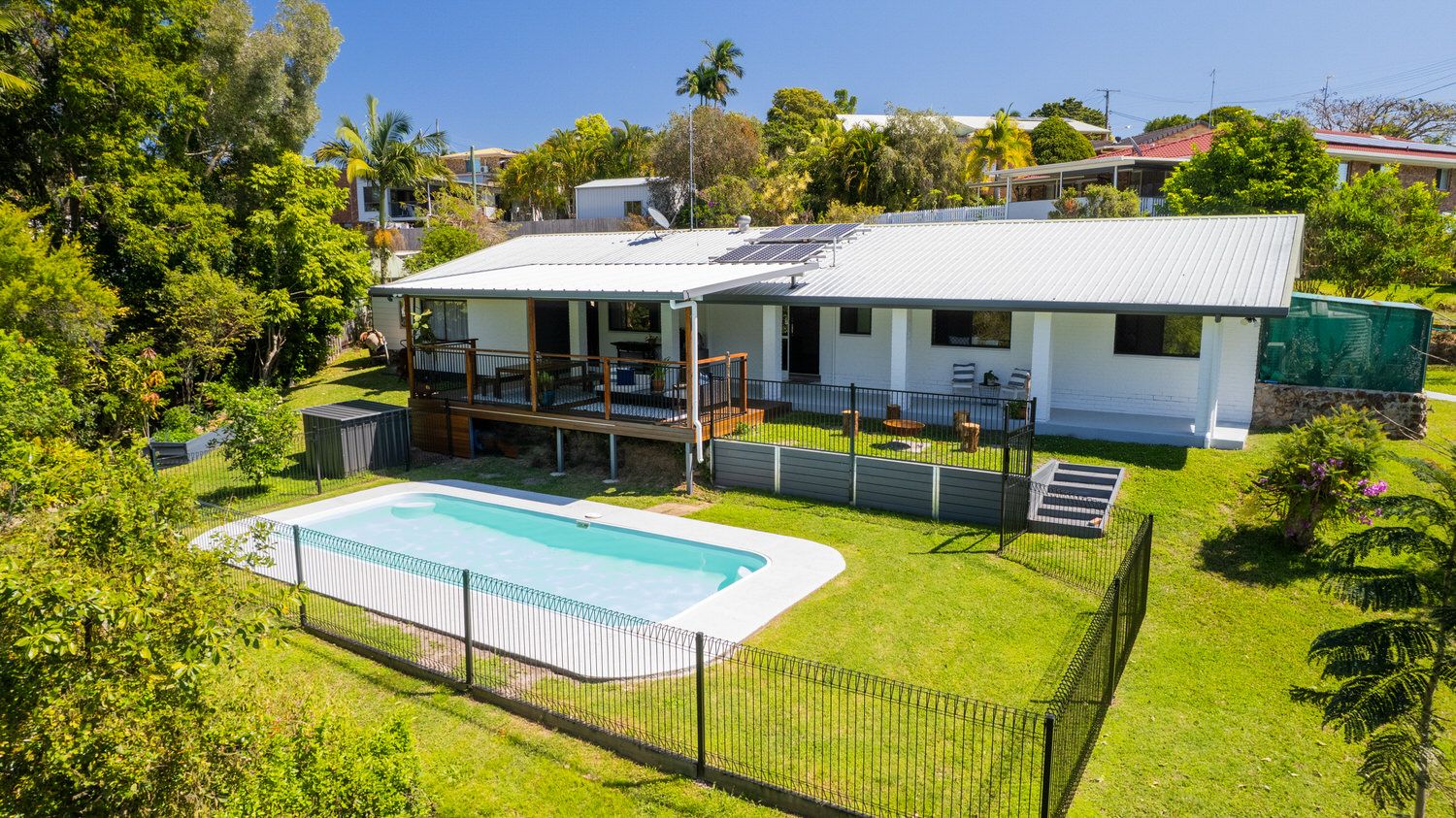 3 bedrooms House in 11 Bangalow Street HIGHWORTH QLD, 4560