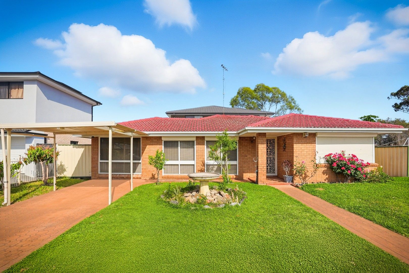 4 bedrooms House in 56 Perrin Avenue PLUMPTON NSW, 2761