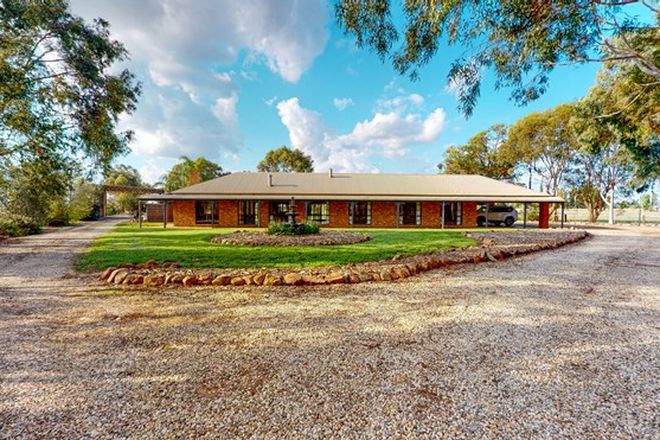 Picture of 815 Mitchell Road, KIALLA EAST VIC 3631