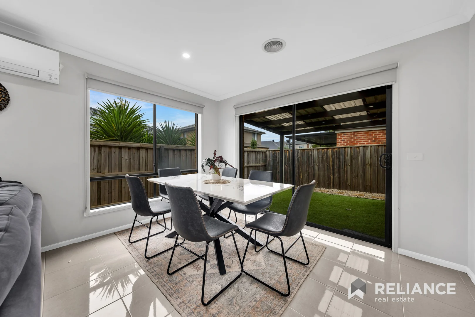 Additional image 4 of 27 Treeve Parkway, Werribee VIC 3030