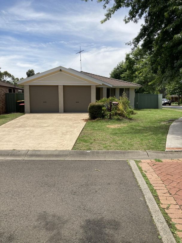 3 bedrooms House in 2 Hayes Court HARRINGTON PARK NSW, 2567