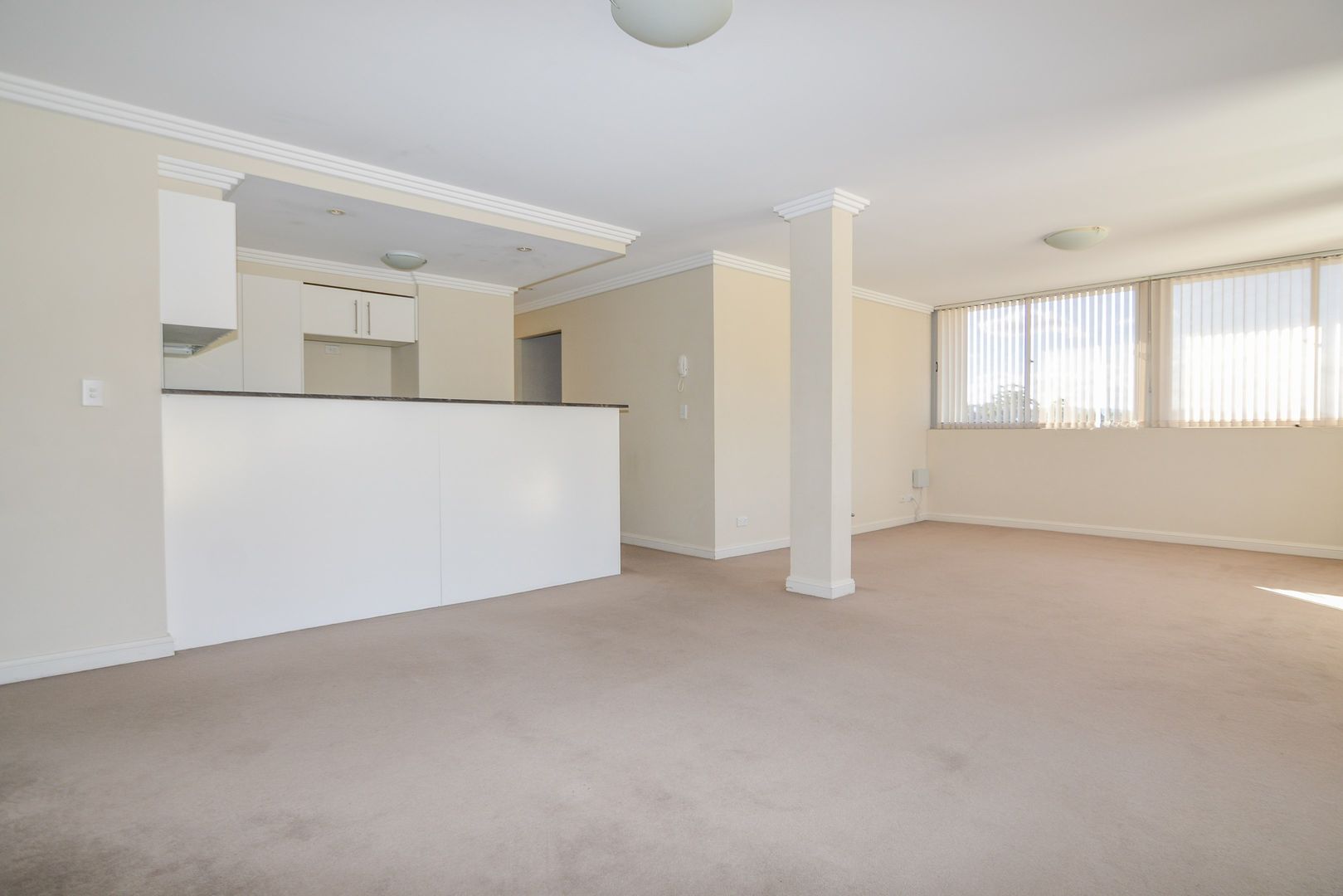 31/72-82 Mann Street, Gosford NSW 2250, Image 2