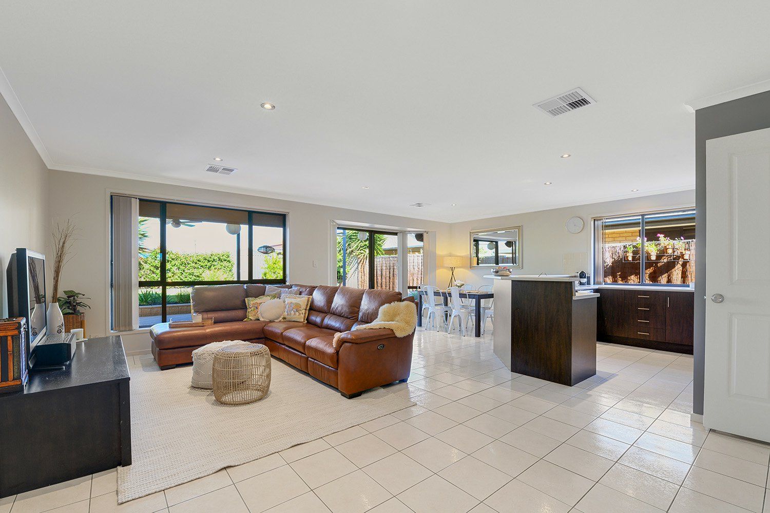 44 Kent Street, Mansfield Park SA 5012, Image 2