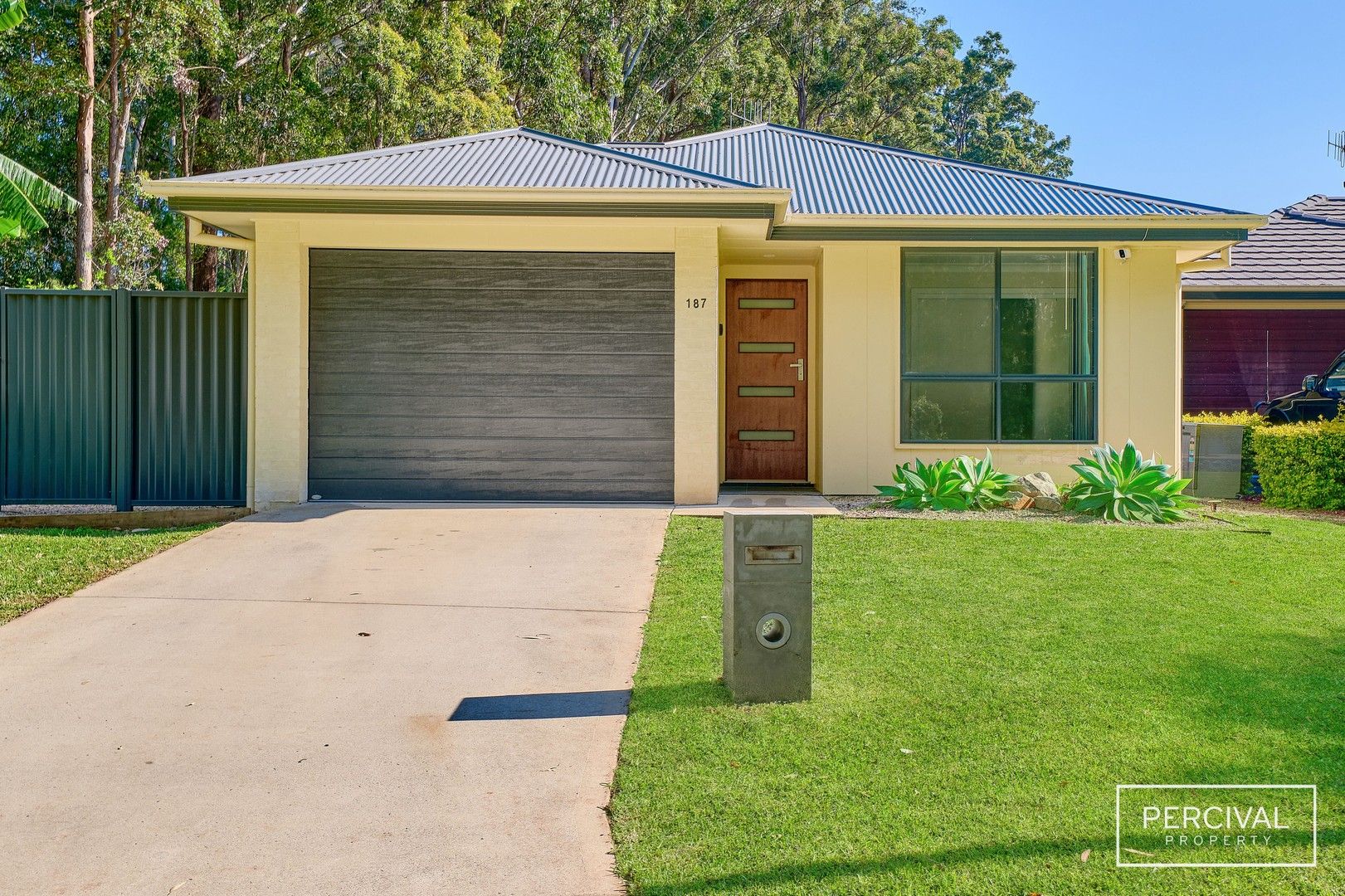 2 bedrooms House in 187 The Point Drive PORT MACQUARIE NSW, 2444