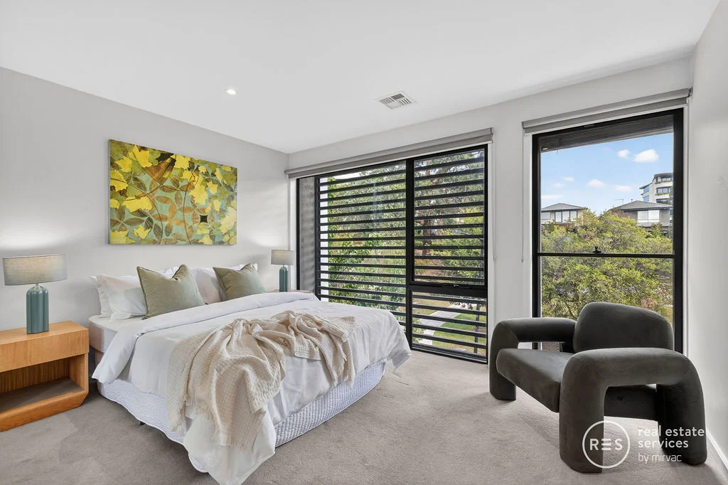 Additional image 13 of 5 Makybe Walk, Doncaster VIC 3108