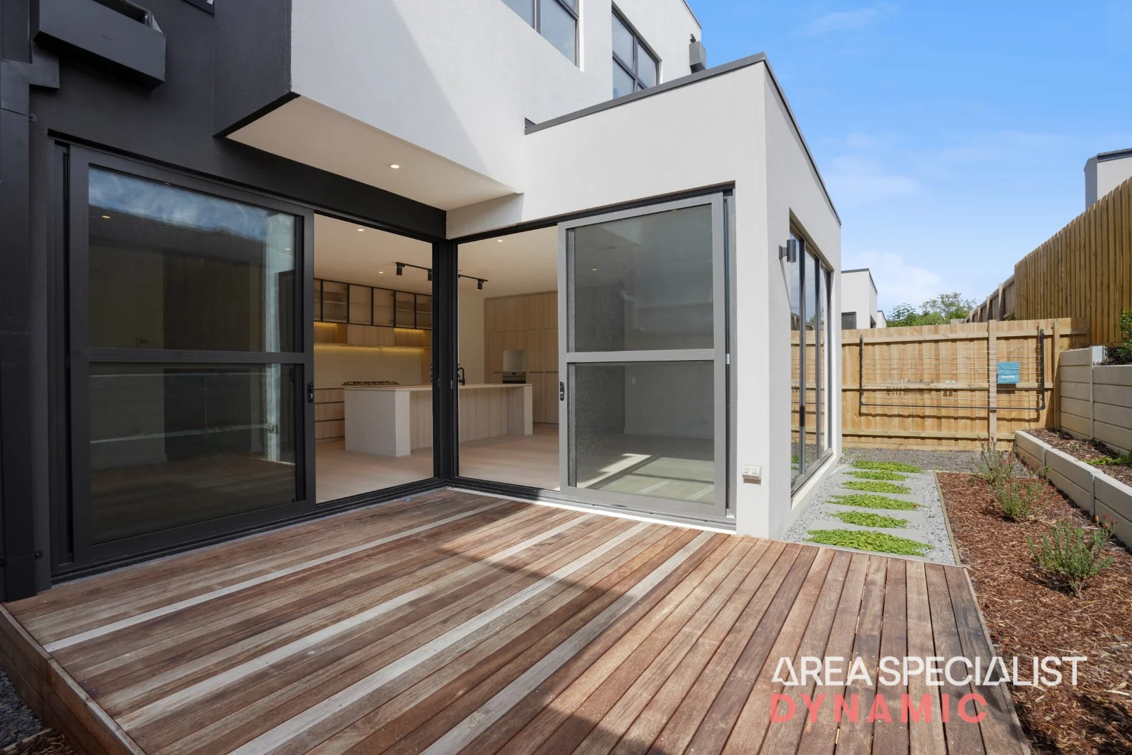 Additional image 6 of 32 Robertson Rd, Nunawading VIC 3131