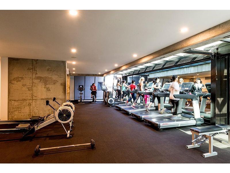 2605 33 Rose Lane Melbourne Vic 3000 Apartment For Rent 630