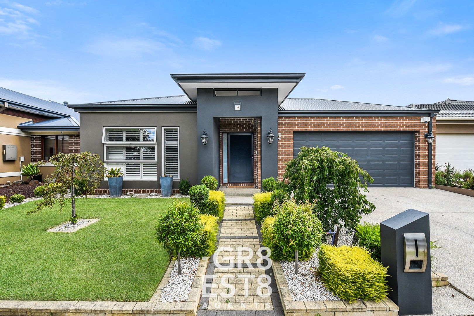 4 bedrooms House in 14 St Clair Avenue CRANBOURNE WEST VIC, 3977