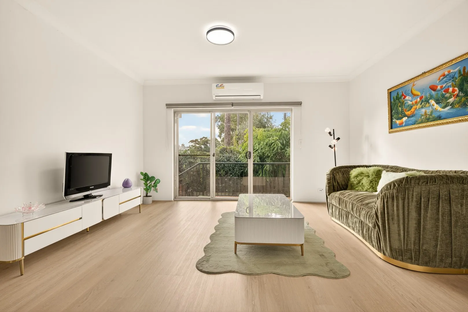Boutique Brick Villa Offering Easy Care Comfort And Convenience, South Wentworthville