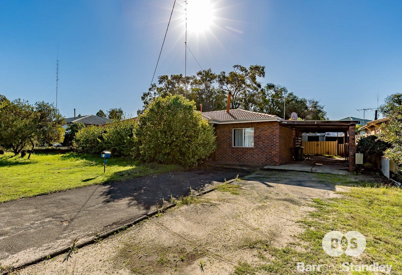 16 Hamilton Road, Eaton WA 6232, Image 0