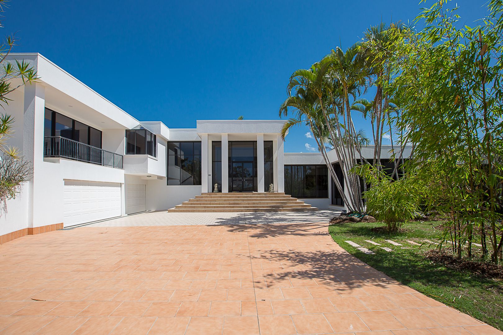 5920 Turnberry Tce, Sanctuary Cove QLD 4212, Image 1