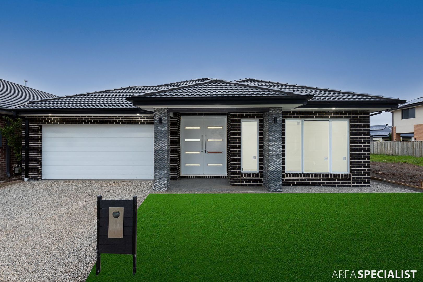 14 Ormiston Crescent, Werribee Property History & Address Research