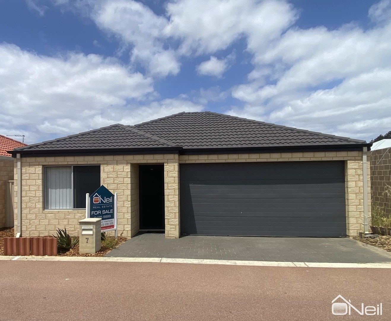 3 bedrooms House in 7 Belches Loop SEVILLE GROVE WA, 6112