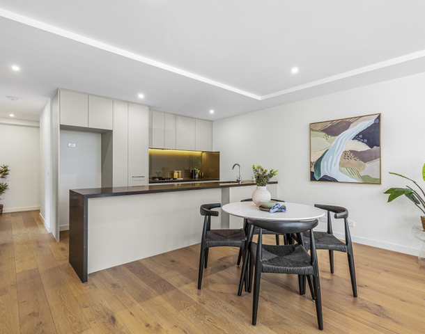 107/1A Middlesex Road, Surrey Hills VIC 3127
