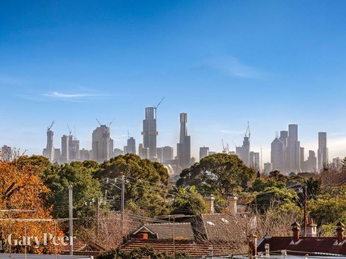 2 bedrooms Apartment / Unit / Flat in 203/538 Glen Huntly Road ELSTERNWICK VIC, 3185